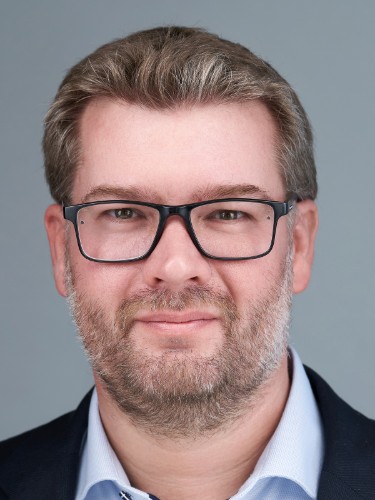 Vörös Attila